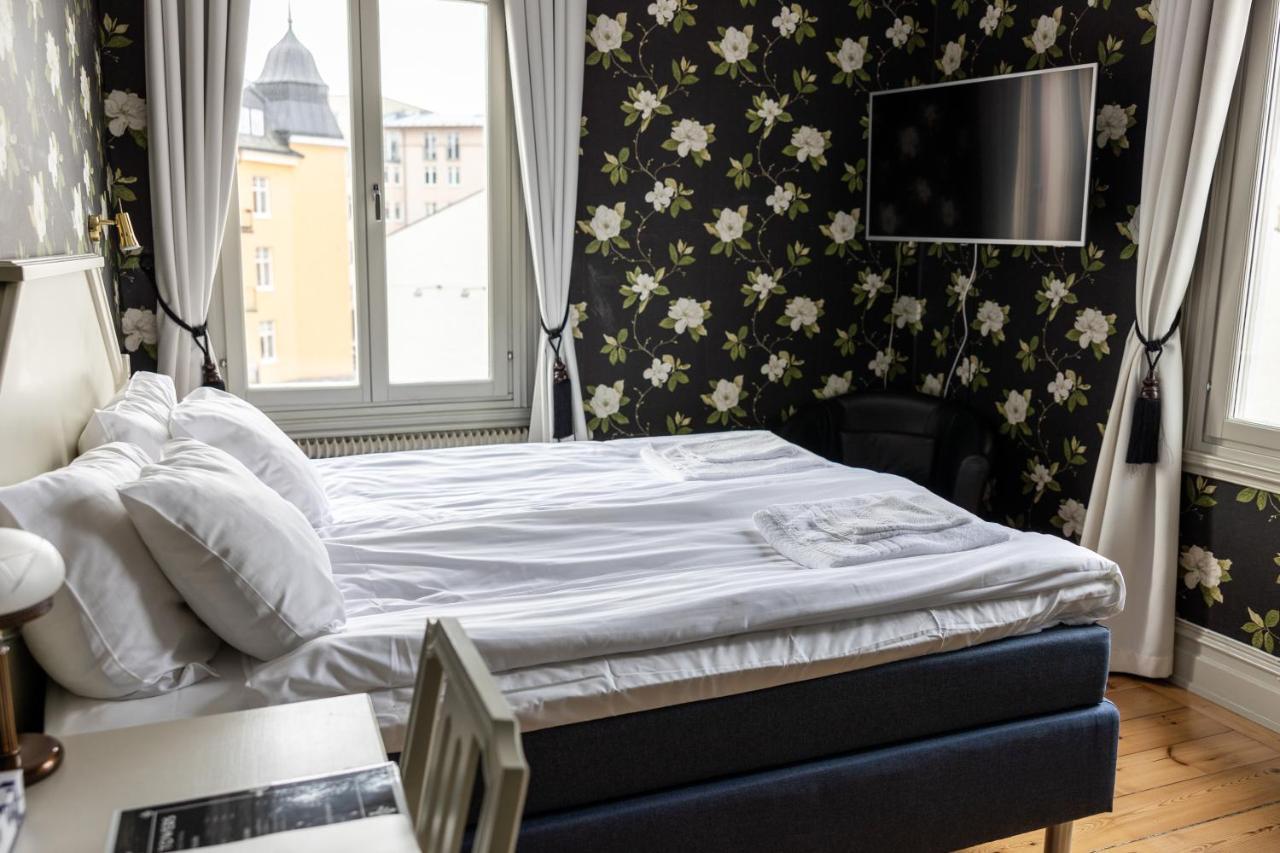 Park Hotel Linkoping Fawlty Towers Екстер'єр фото